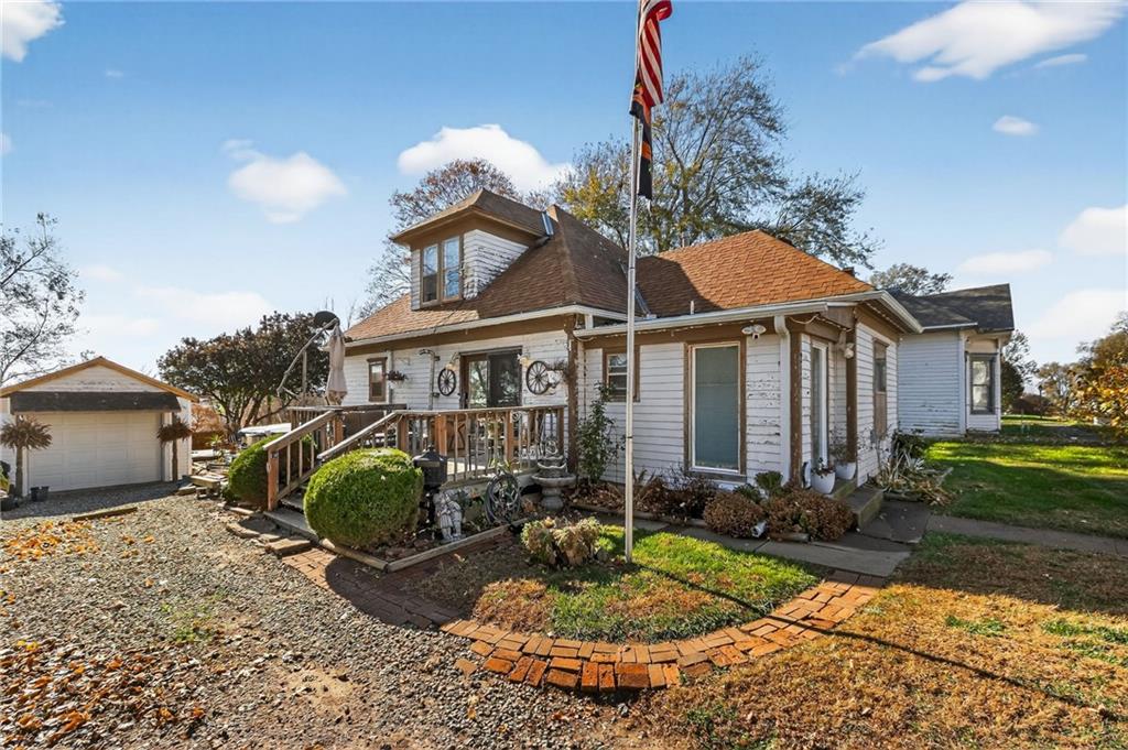 211 W State St, Troy, KS 66087