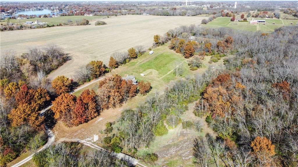 16707 S Groll Rd, Greenwood, MO 64034