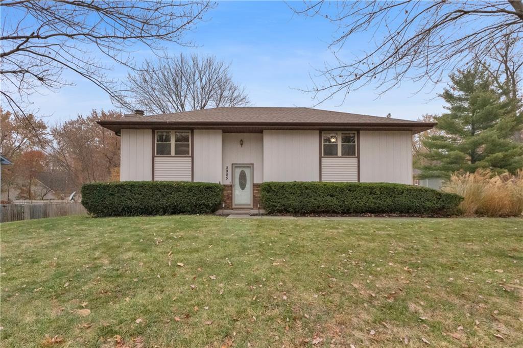 2905 County Line Rd, Country Club, MO 64506