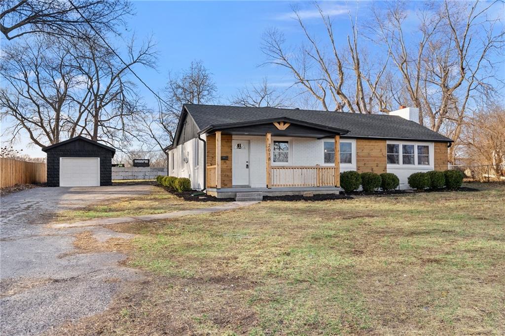 2018 James Downey Rd, Independence, MO 64057
