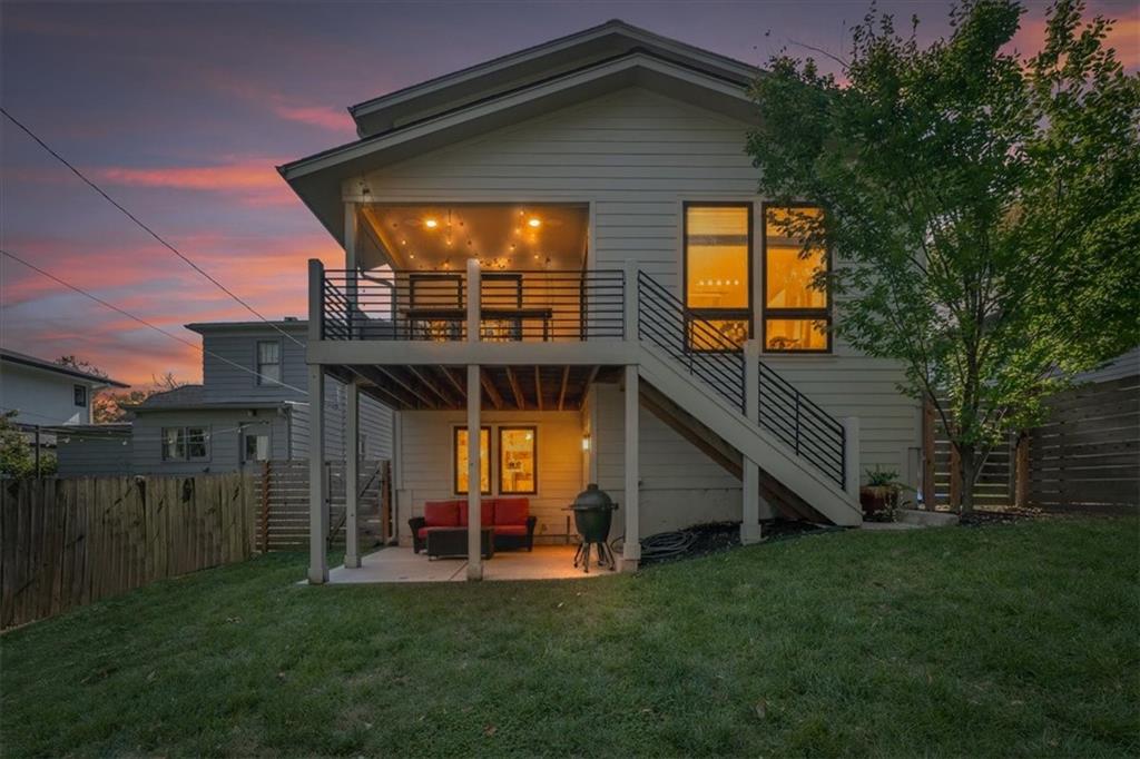 1908 W 48th St S, Westwood, KS 66205