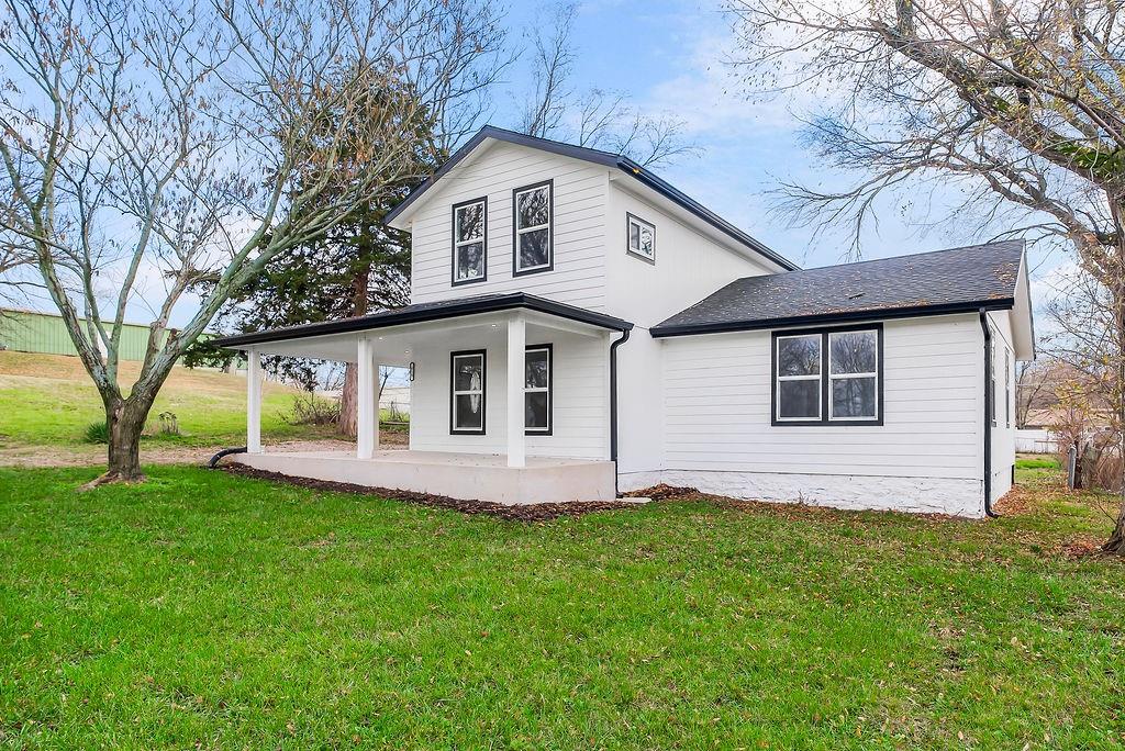 619 Main St, Mound City, KS 66056
