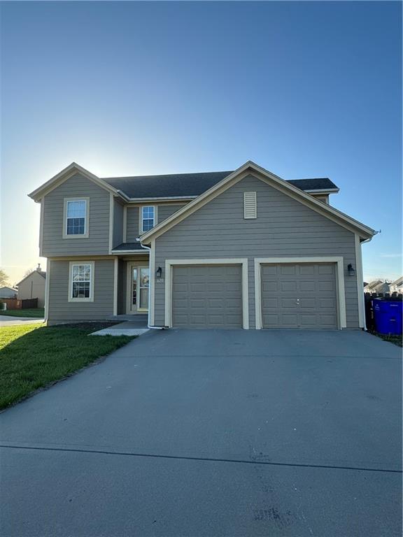 620 River Falls Rd, Edwardsville, KS 66111