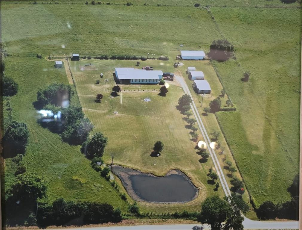1667 NE County Rd 13004 Rd, Adrian, MO 64720