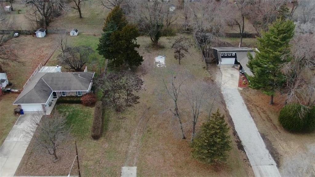 13608 Cypress Ave, Grandview, MO 64030