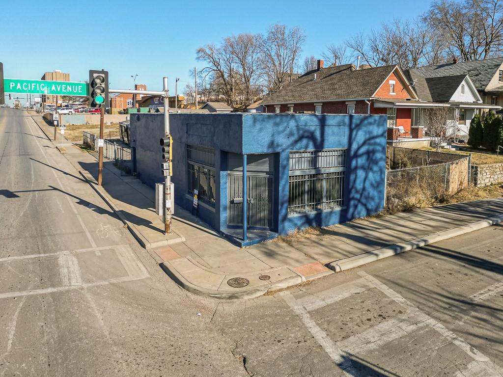960 Pacific Ave, Kansas City, KS 66101