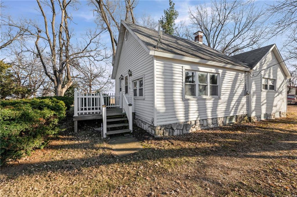 103 Church St, De Kalb, MO 64440
