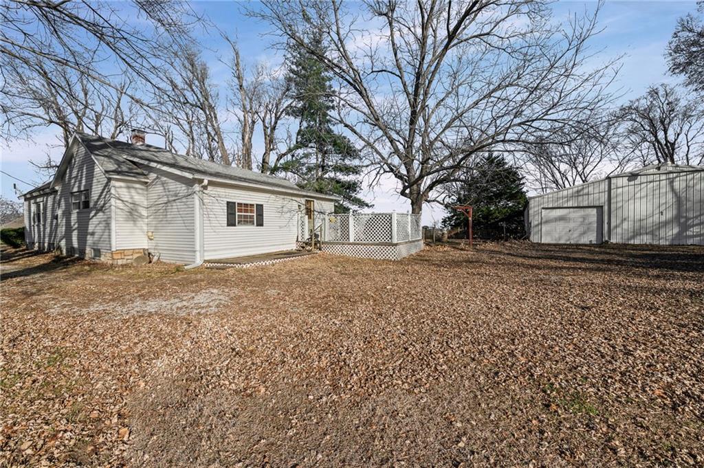 103 Church St, De Kalb, MO 64440