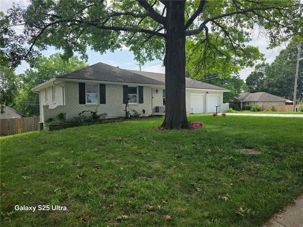 11601 E 62nd St, Raytown, MO 64133