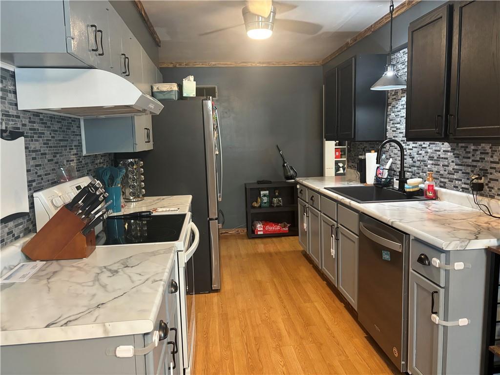3226 Jennifer Ln, Country Club, MO 64505