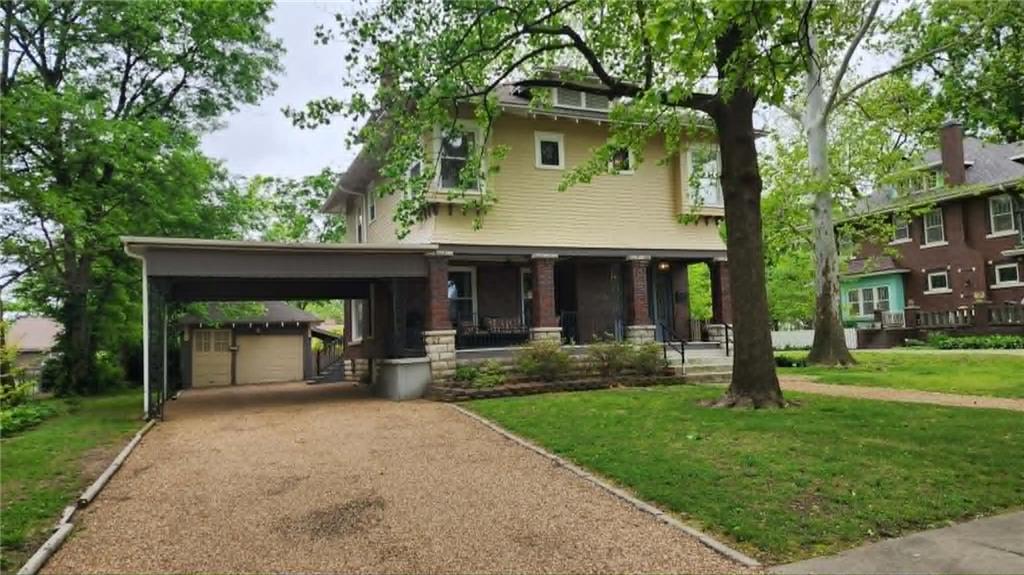 305 Jefferson St, Pittsburg, KS 66762