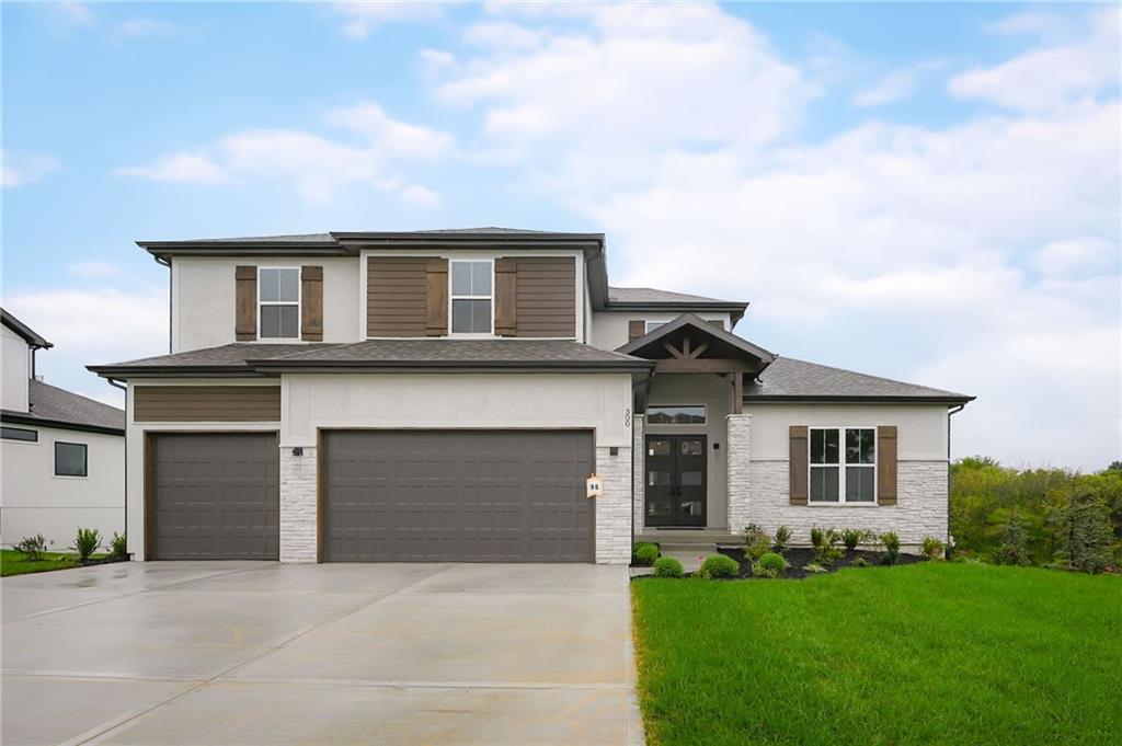 300 NW Earle Ln, Lee's Summit, MO 64081