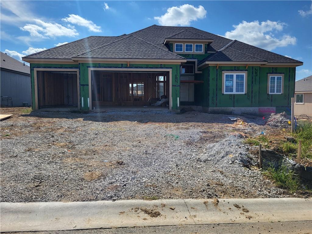 4432 Tee Box Dr, Basehor, KS 66007