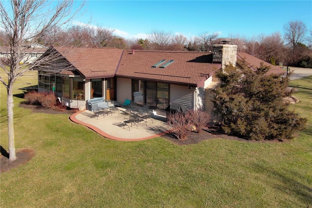 1800 Pine Ridge Dr, Leavenworth, KS 66048