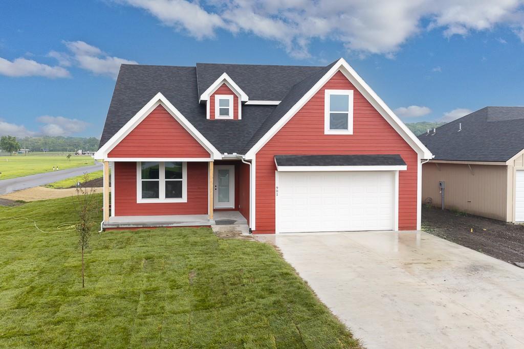 901 2nd St, Perry, KS 66073