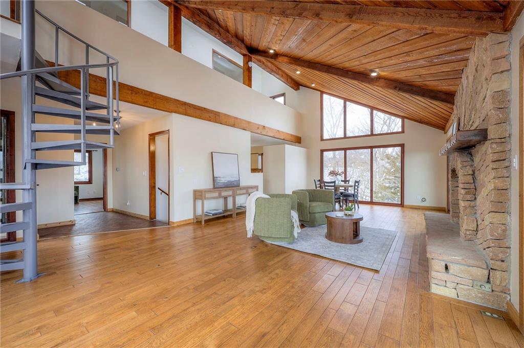 1606 Cypress Point Dr, Lawrence, KS 66047