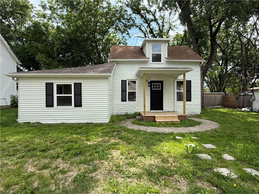 507 S Bismark St, Concordia, MO 64020