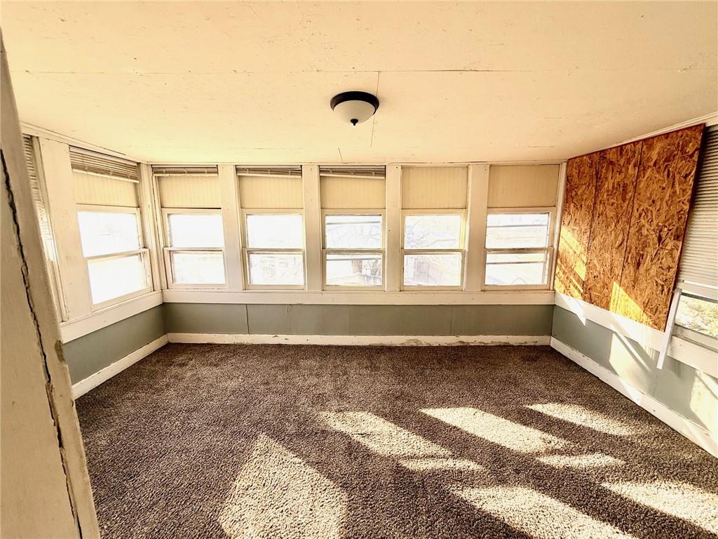 2624 Saint Joseph Ave, St Joseph, MO 64505