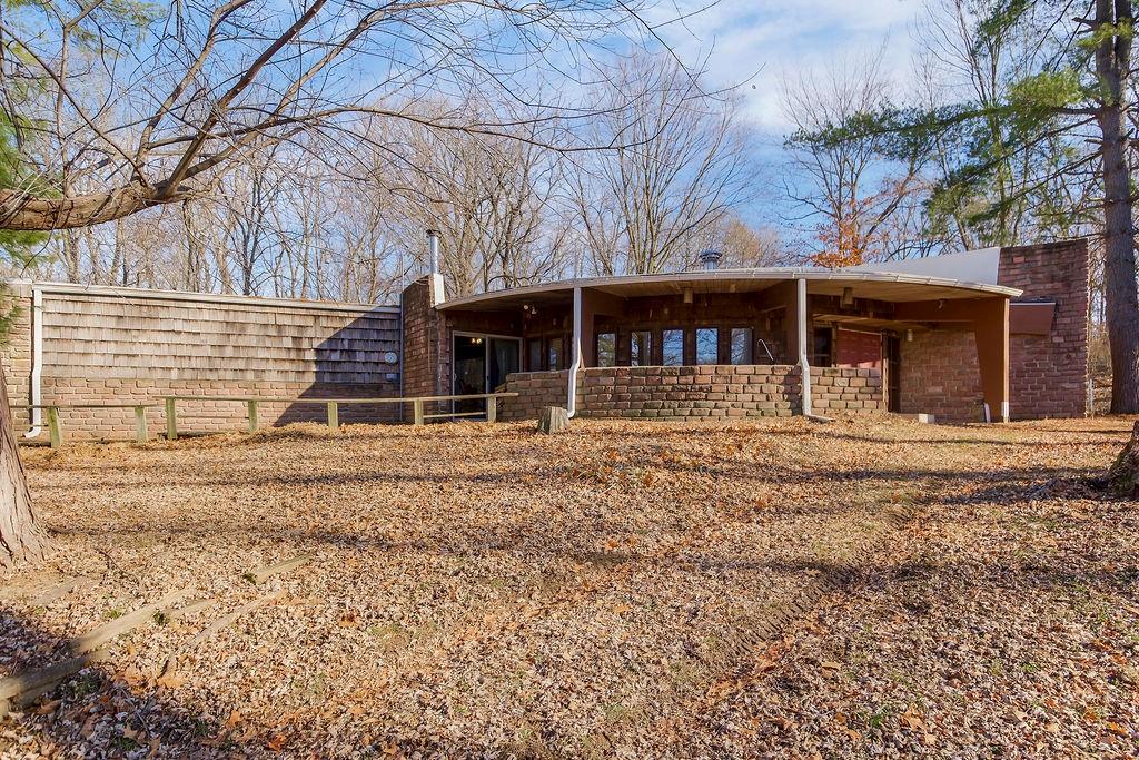 7693 Benner Lake Rd, Dearborn, MO 64439