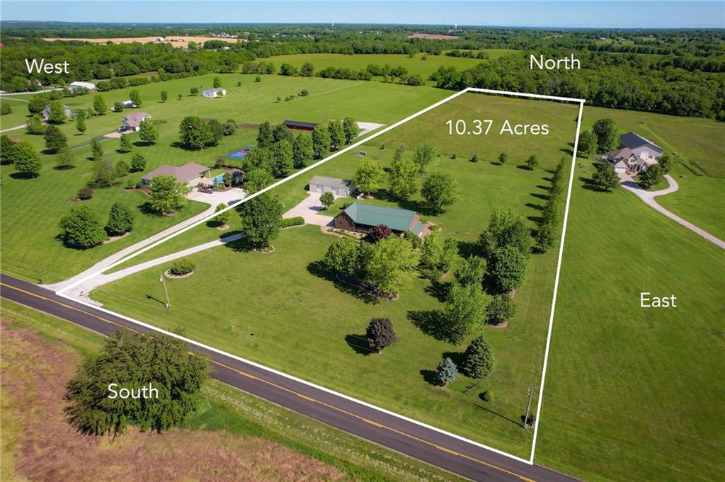 36404 E County Line Rd, Lone Jack, MO 64070