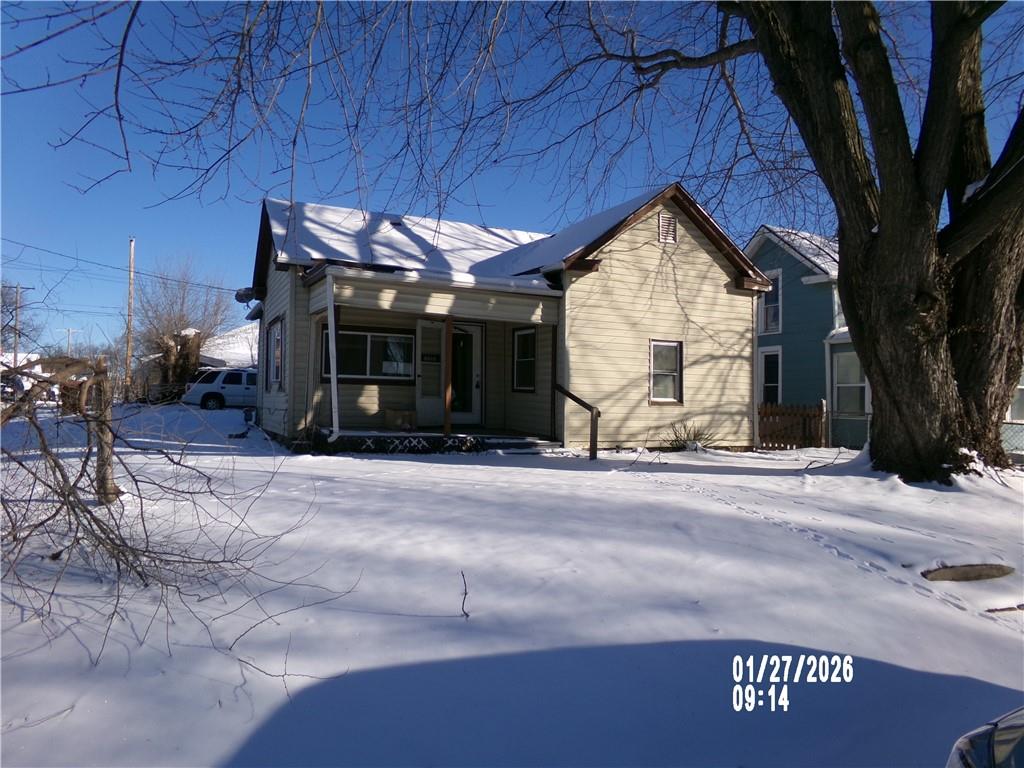 1804 Oneida St, Lexington, MO 64067