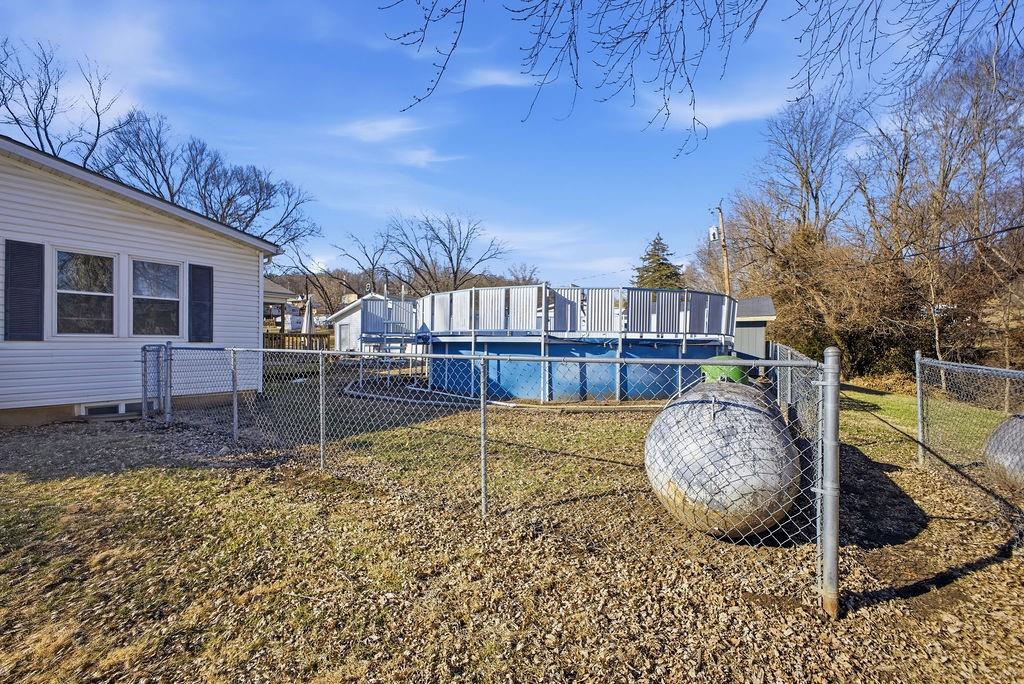 901 Valley St, Rushville, MO 64484