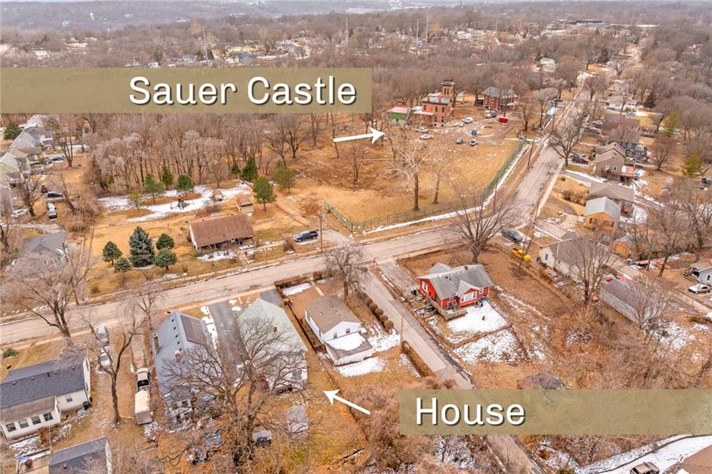 882 Shawnee Rd, Kansas City, KS 66103