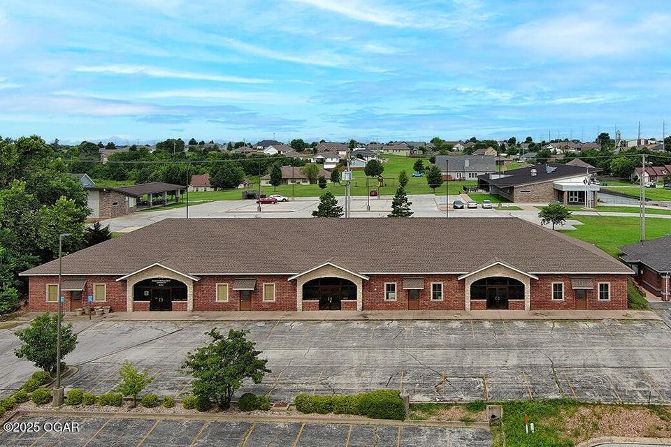 2702 Cunningham Ave, Joplin, MO 64804