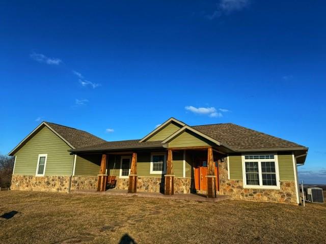 20052 County 380 Rd, St Joseph, MO 64505