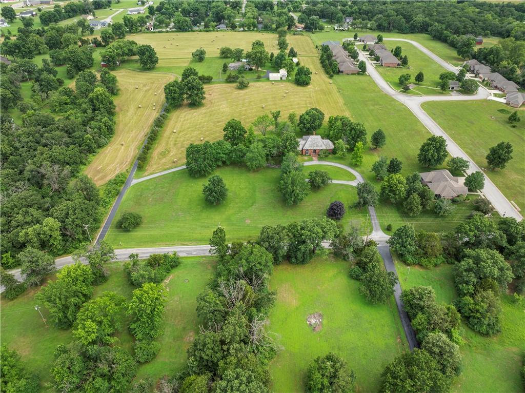 14908 E Pawhuska Rd, Nevada, MO 64772