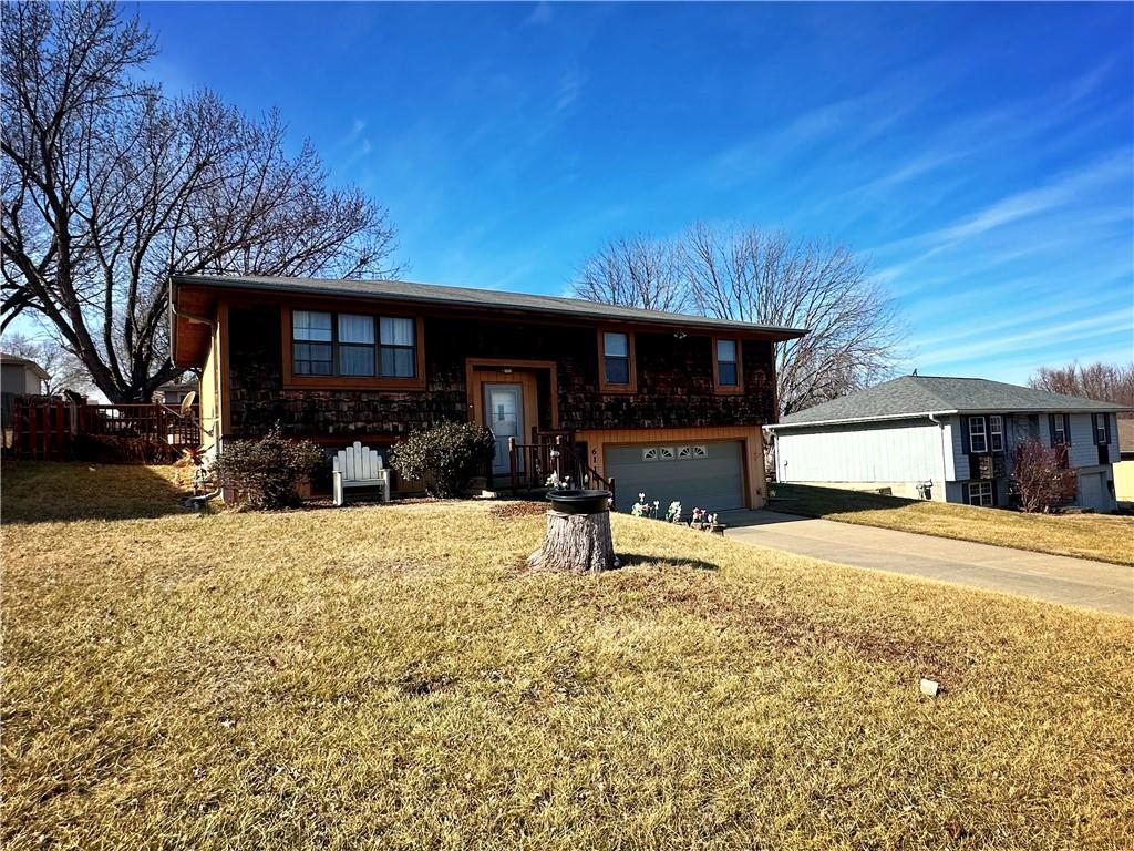 6114 N 28th Street Ter, Country Club, MO 64505