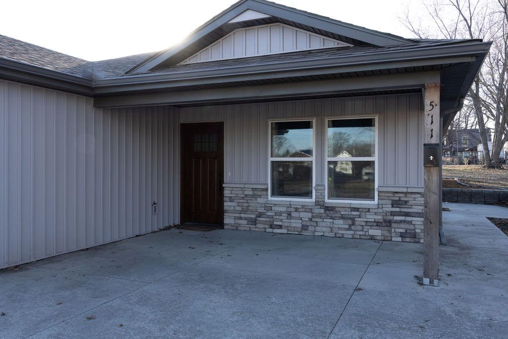 511 S 2nd St, Odessa, MO 64076