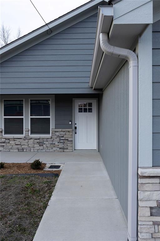 609 W Dryden St, Odessa, MO 64076
