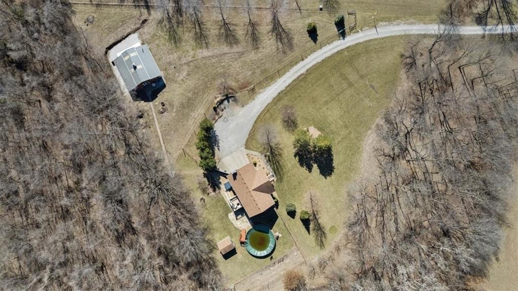 511 1891st Rd, Kingsville, MO 64061
