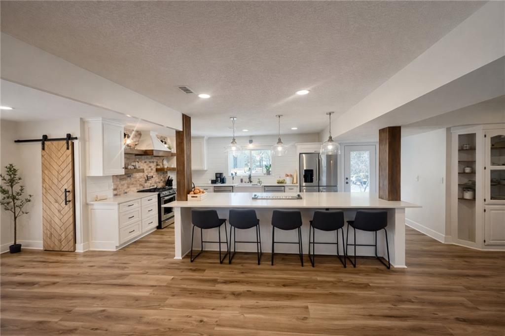 17043 Morning Deer Rd, Linwood, KS 66052