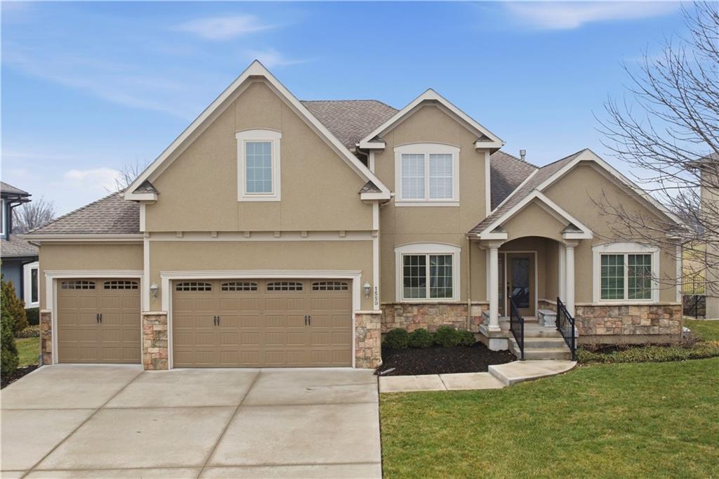 1559 Brompton Ln, Raymore, MO 64083