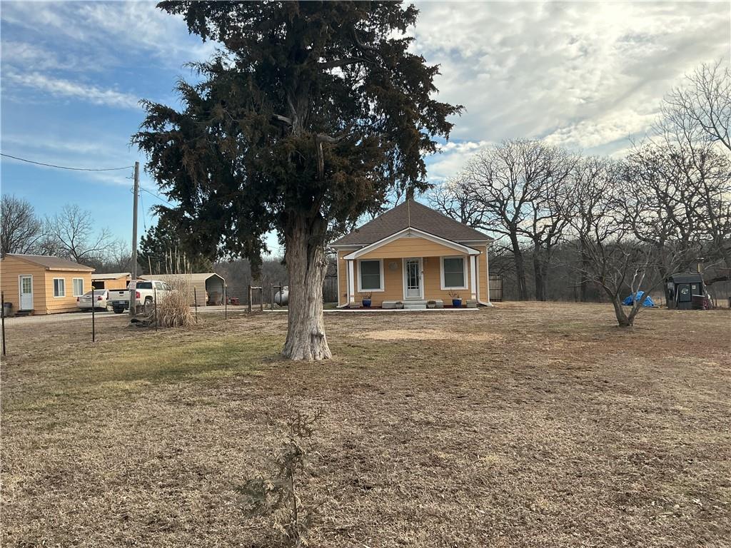 3177 Florida Rd, Pomona, KS 66076