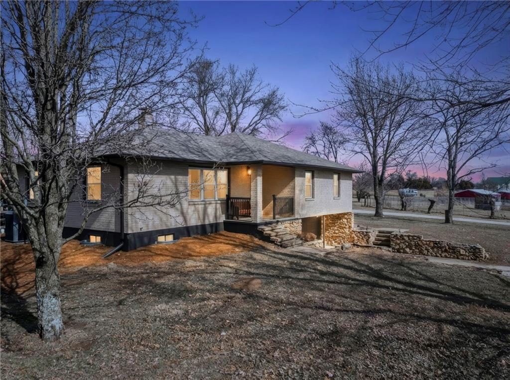 193 NW N Hw, Clinton, MO 64735