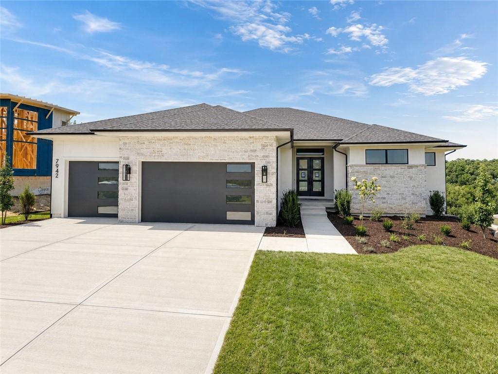 7942 Millridge St, Shawnee, KS 66220
