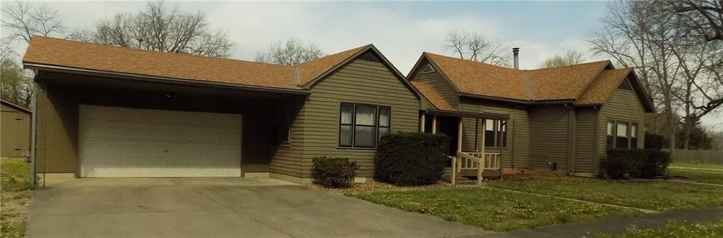 101 W Walnut St, Rich Hill, MO 64779