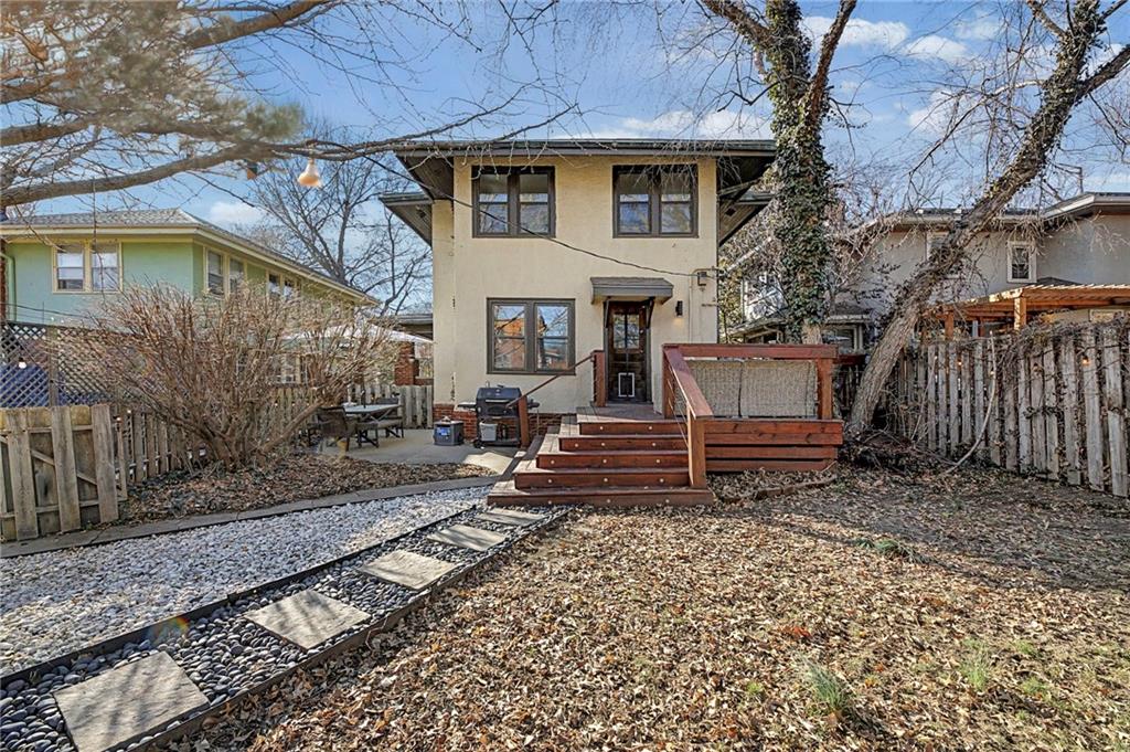 3723 Madison Ave, Kansas City, MO 64111