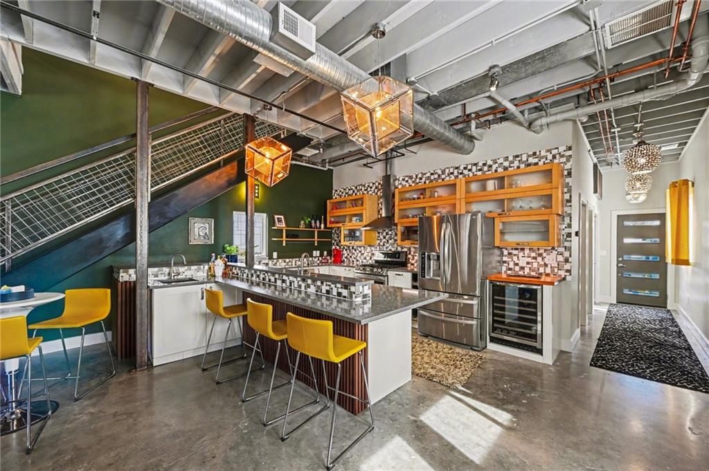 3763 Washington St, Kansas City, MO 64111