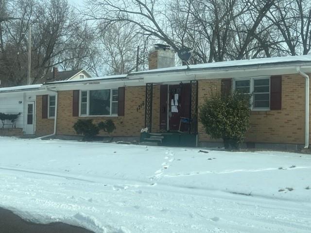 1216 Maple Ln, Sedalia, MO 65301
