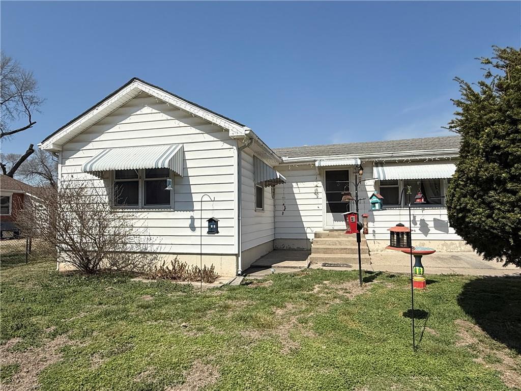 1817 Beech St, Atchison, KS 66002