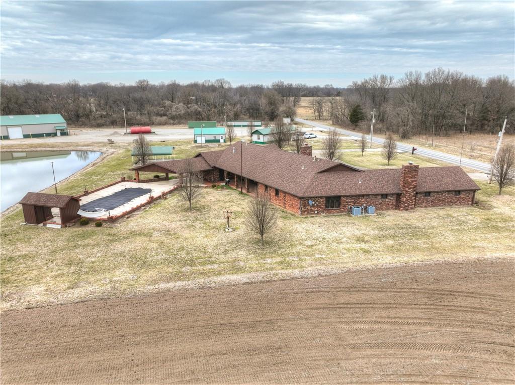 1055 S 200th St, Pittsburg, KS 66762