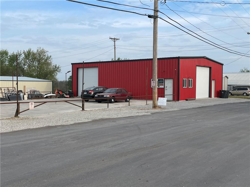 101 W Main St, Drexel, MO 64742
