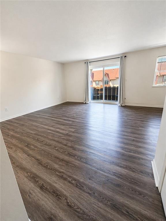 6224 Robinson St #4, Overland Park, KS 66202