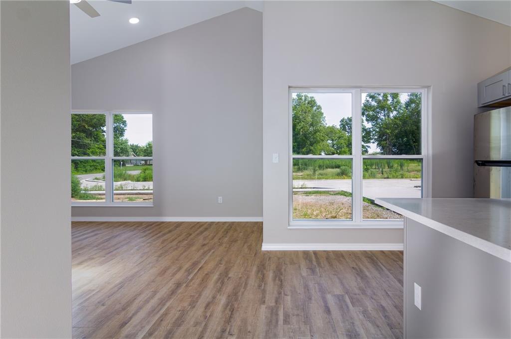 1505 Ashton Way, Pittsburg, KS 66762