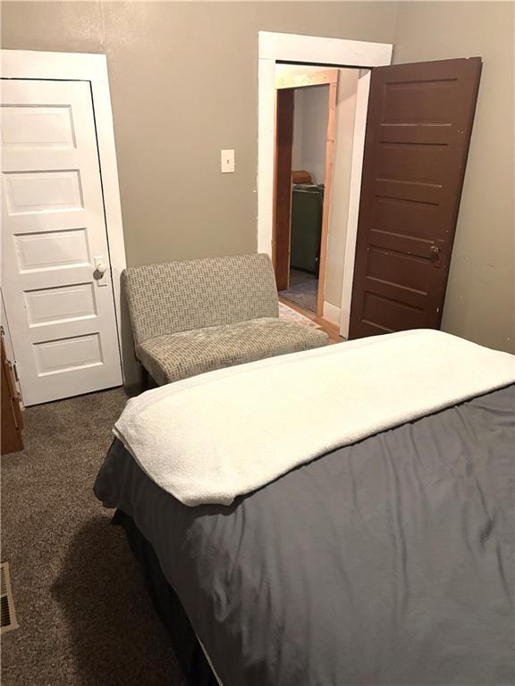 107 E 22nd St, Pittsburg, KS 66762