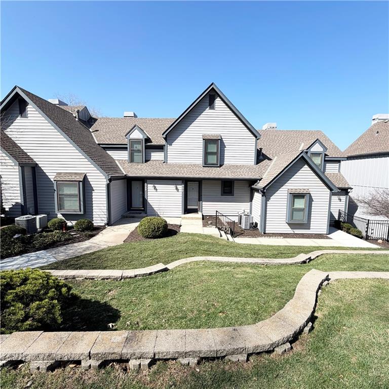 4986 W 60th Ter, Mission, KS 66205